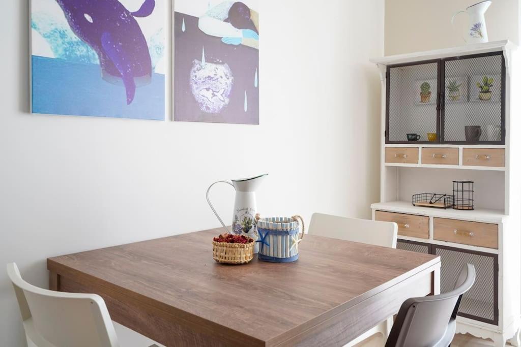 Mediterranea Apartment- Central Station - Free Wifi&Netflix Бари Экстерьер фото