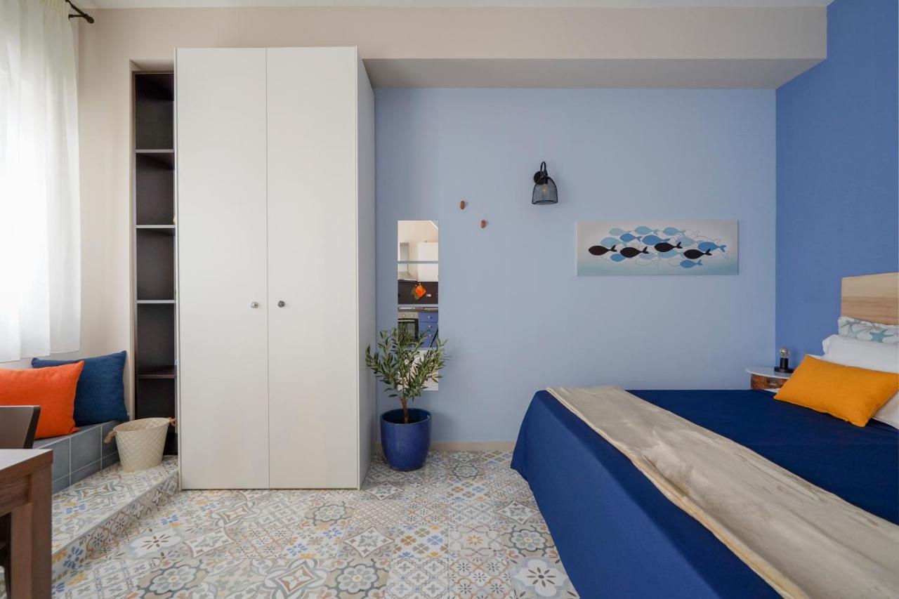 Mediterranea Apartment- Central Station - Free Wifi&Netflix Бари Экстерьер фото