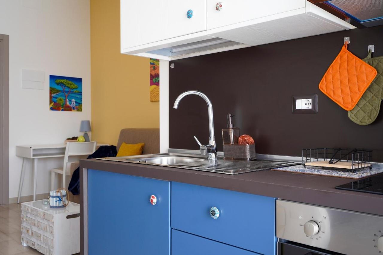 Mediterranea Apartment- Central Station - Free Wifi&Netflix Бари Экстерьер фото