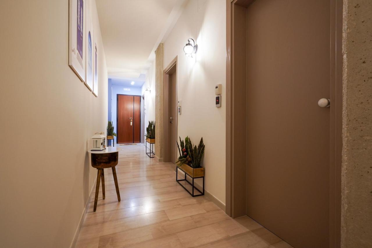 Mediterranea Apartment- Central Station - Free Wifi&Netflix Бари Экстерьер фото
