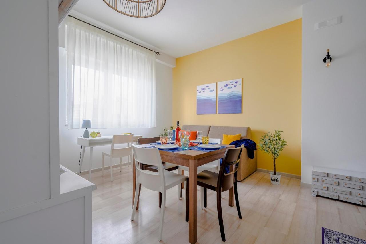 Mediterranea Apartment- Central Station - Free Wifi&Netflix Бари Экстерьер фото