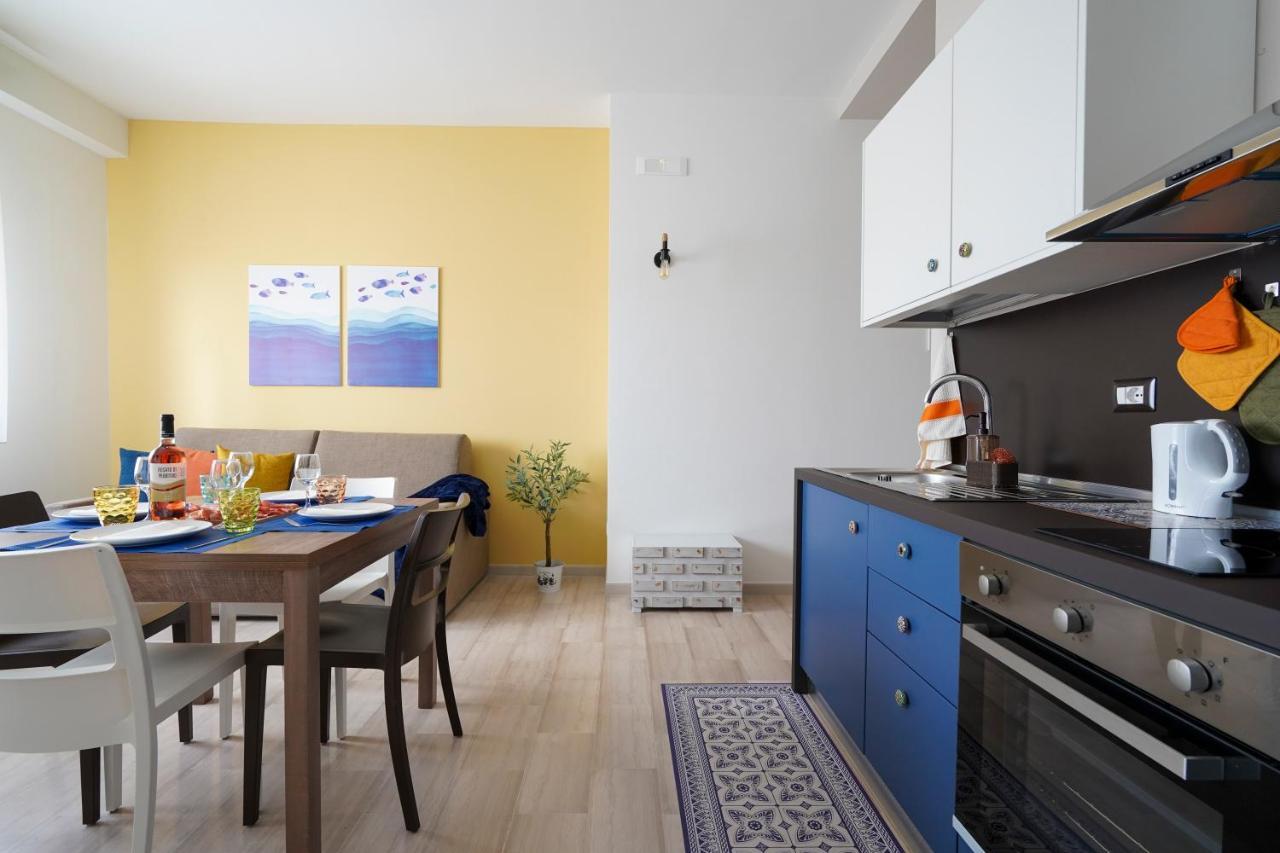 Mediterranea Apartment- Central Station - Free Wifi&Netflix Бари Экстерьер фото
