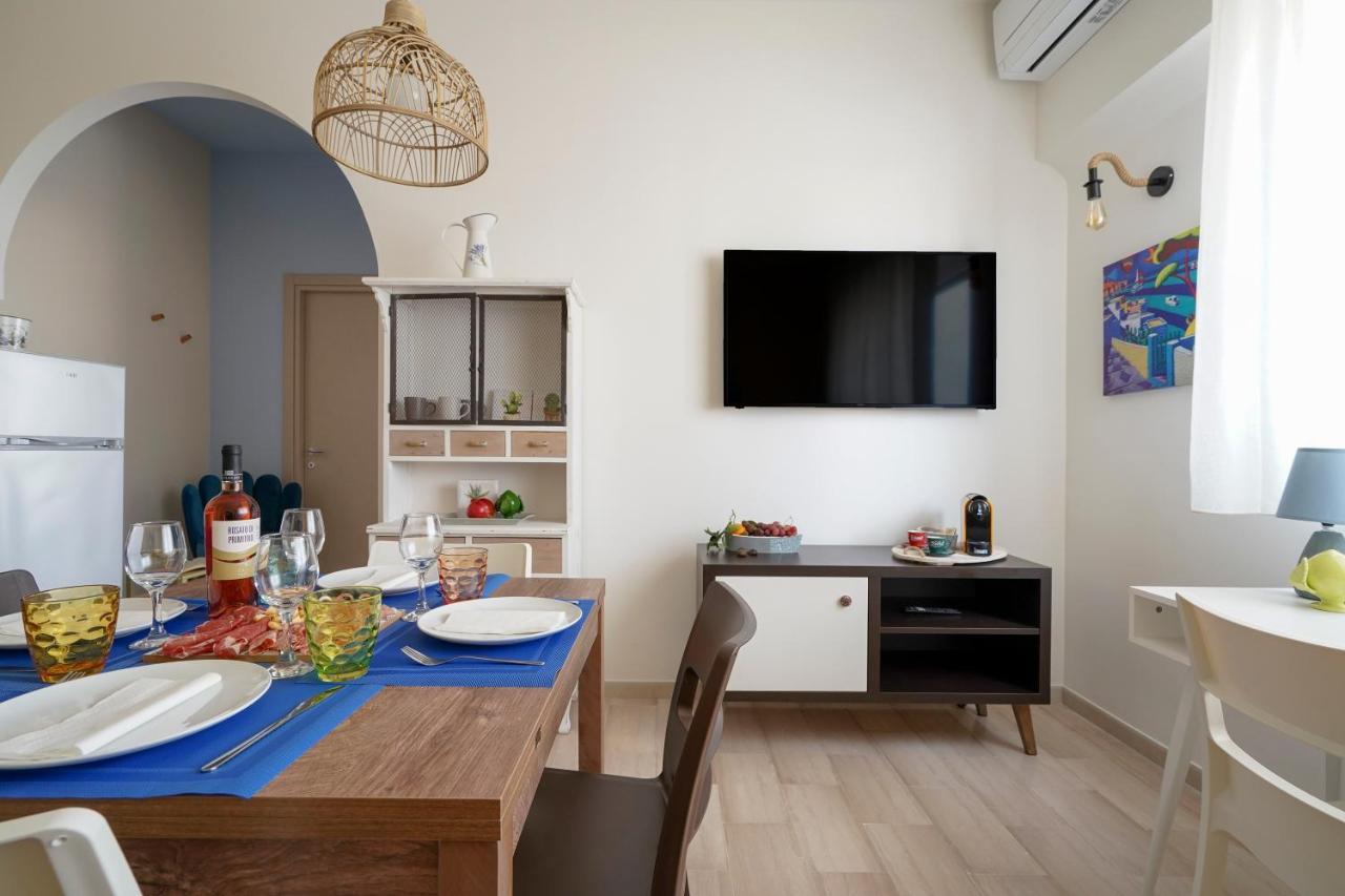 Mediterranea Apartment- Central Station - Free Wifi&Netflix Бари Экстерьер фото